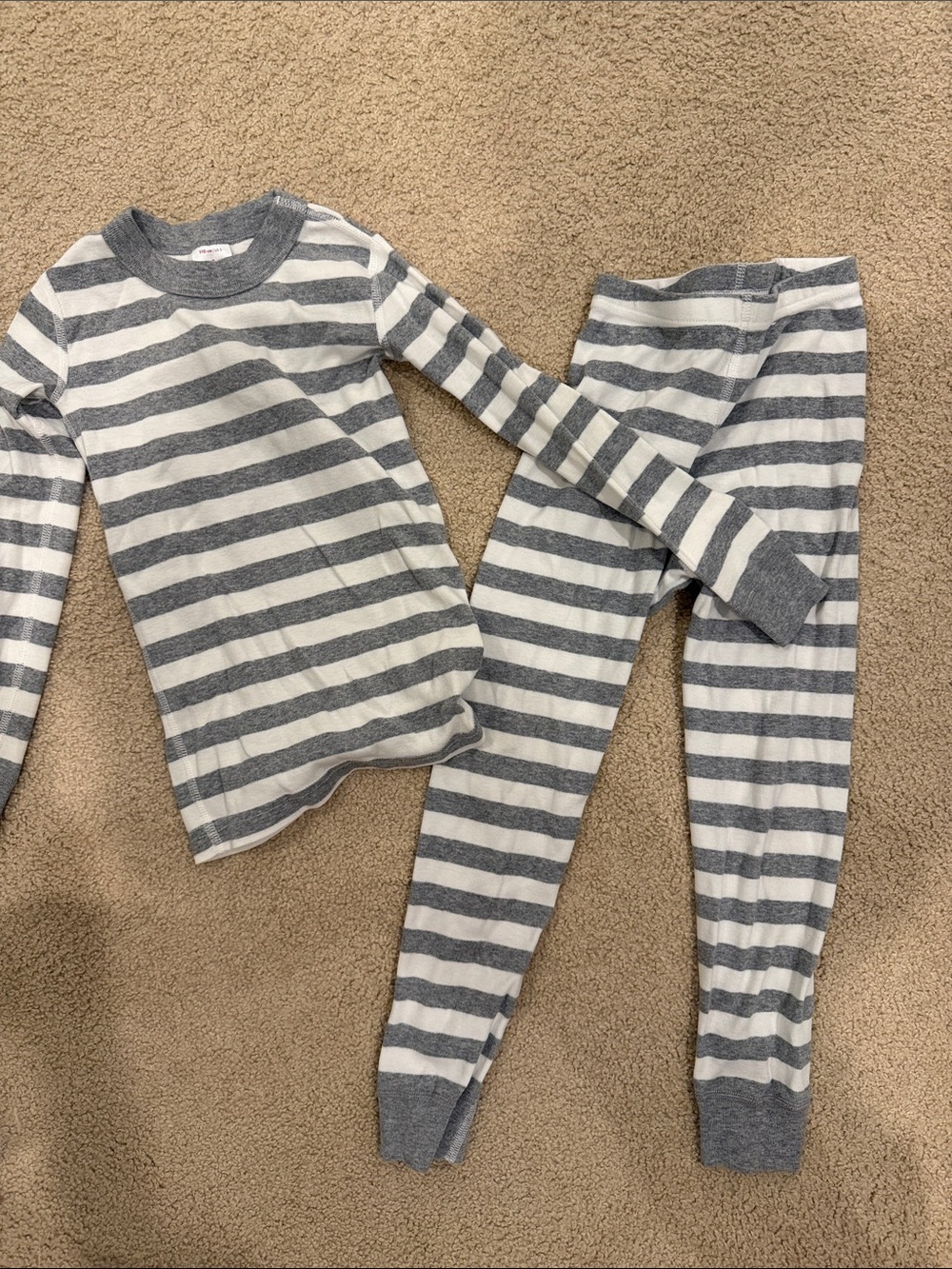 Hanna Andersson Gray & White Striped Kids Pajama Set